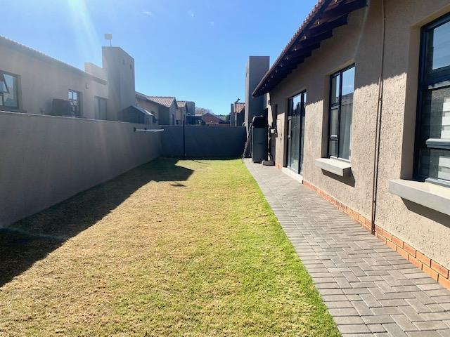 3 Bedroom Property for Sale in Heuwelsig Free State